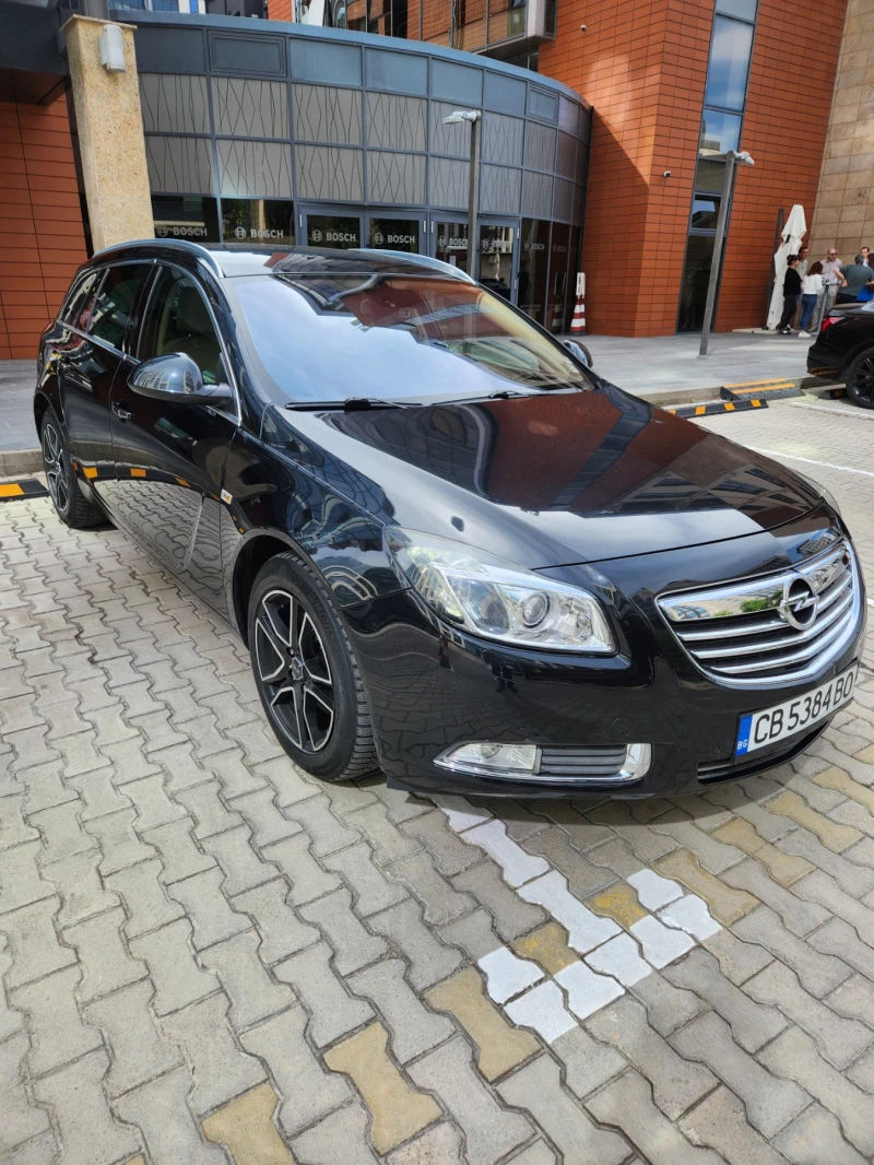 Opel Insignia, снимка 10 - Автомобили и джипове - 52398371