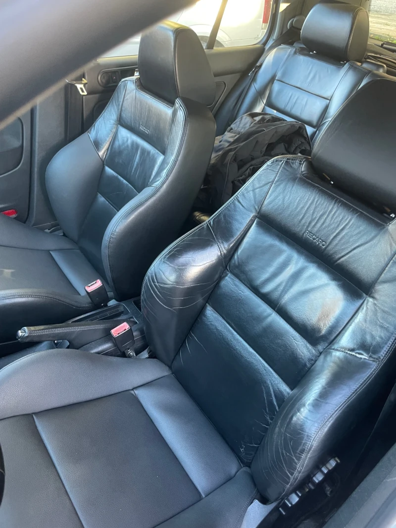 VW Golf 1.9 TDI, снимка 6 - Автомобили и джипове - 53031934