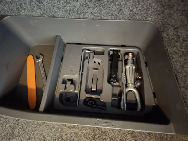 BMW 330 330d, снимка 12 - Автомобили и джипове - 53036211