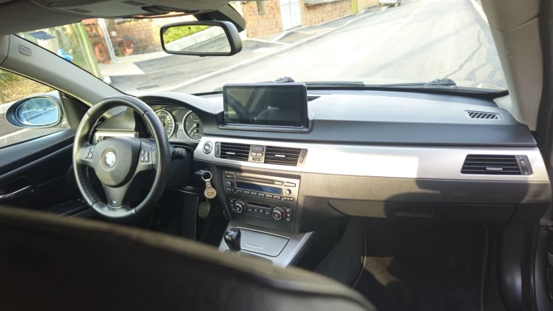 BMW 330 330d, снимка 3 - Автомобили и джипове - 53036211