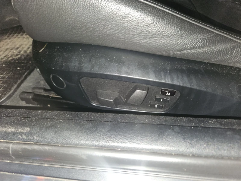 BMW 330 330d, снимка 14 - Автомобили и джипове - 53036211