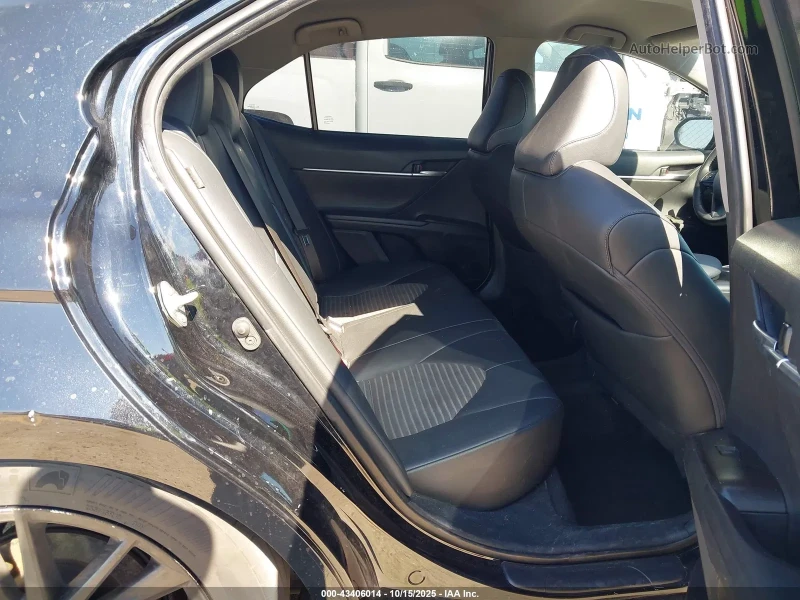 Toyota Camry 2.5 SE* Крайна цена до БГ, снимка 10 - Автомобили и джипове - 53164482