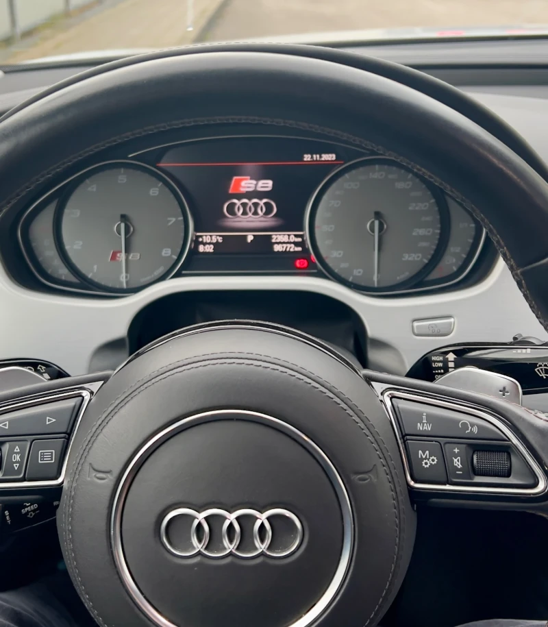 Audi S8 105 хил км - 59800 лв. - 74682027 | Car24.bg