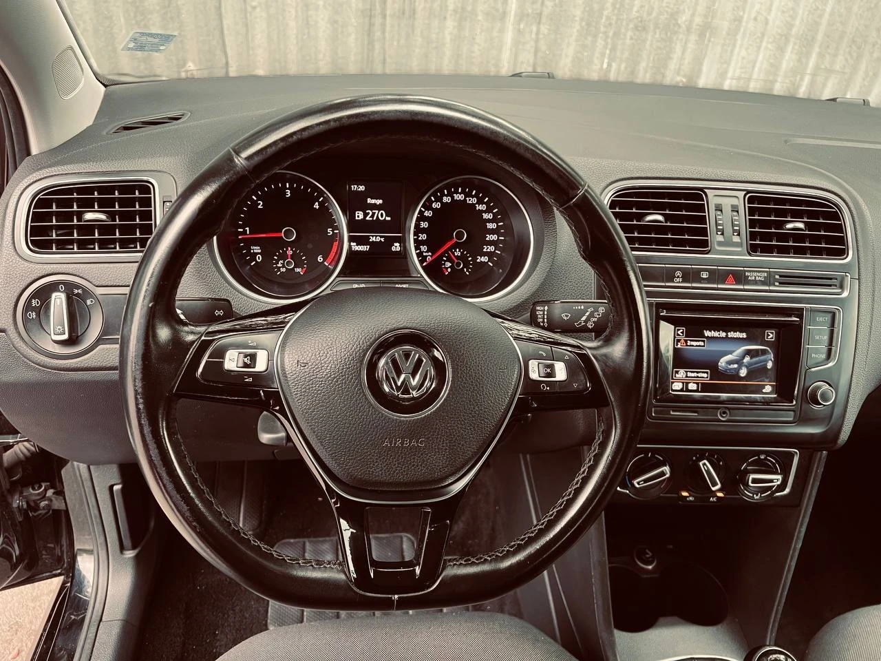 VW Polo  - изображение 8