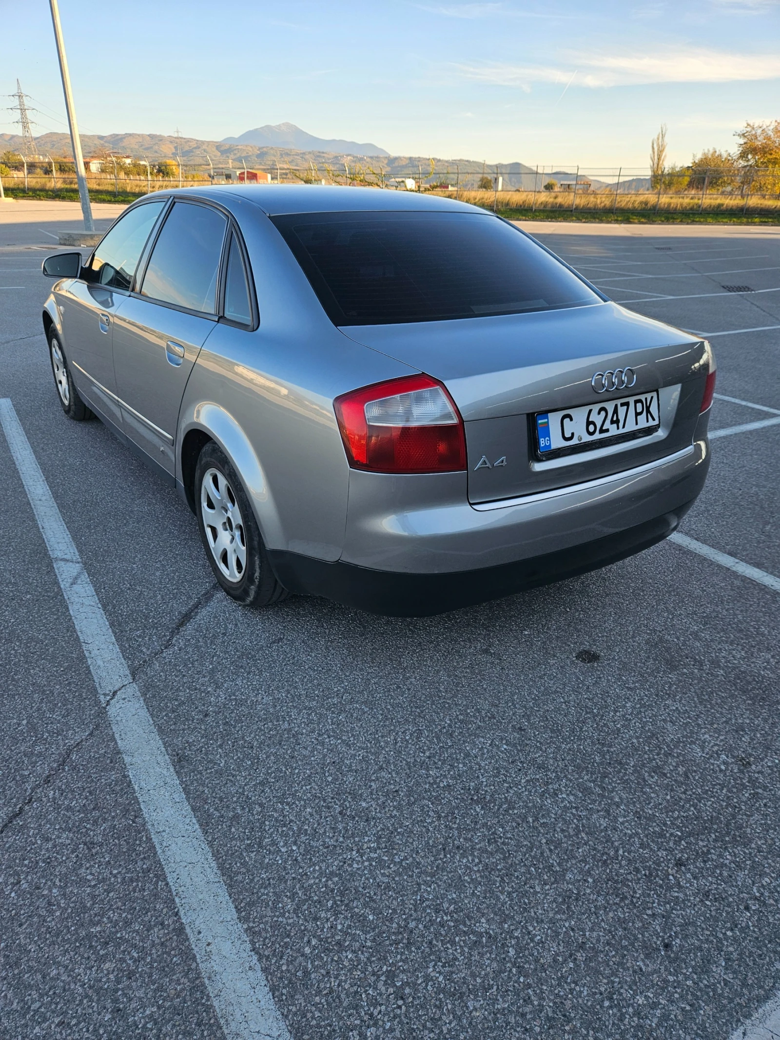 Audi A4  - изображение 4