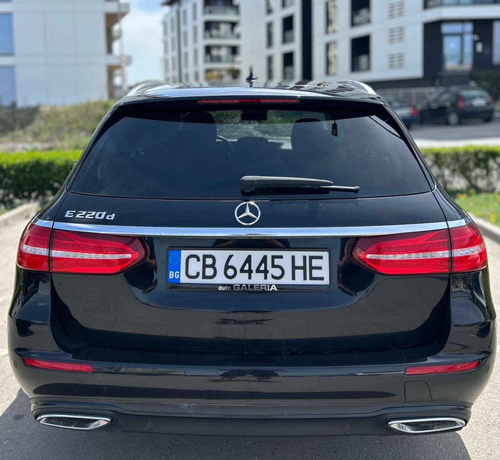 Mercedes-Benz E 220  - изображение 9