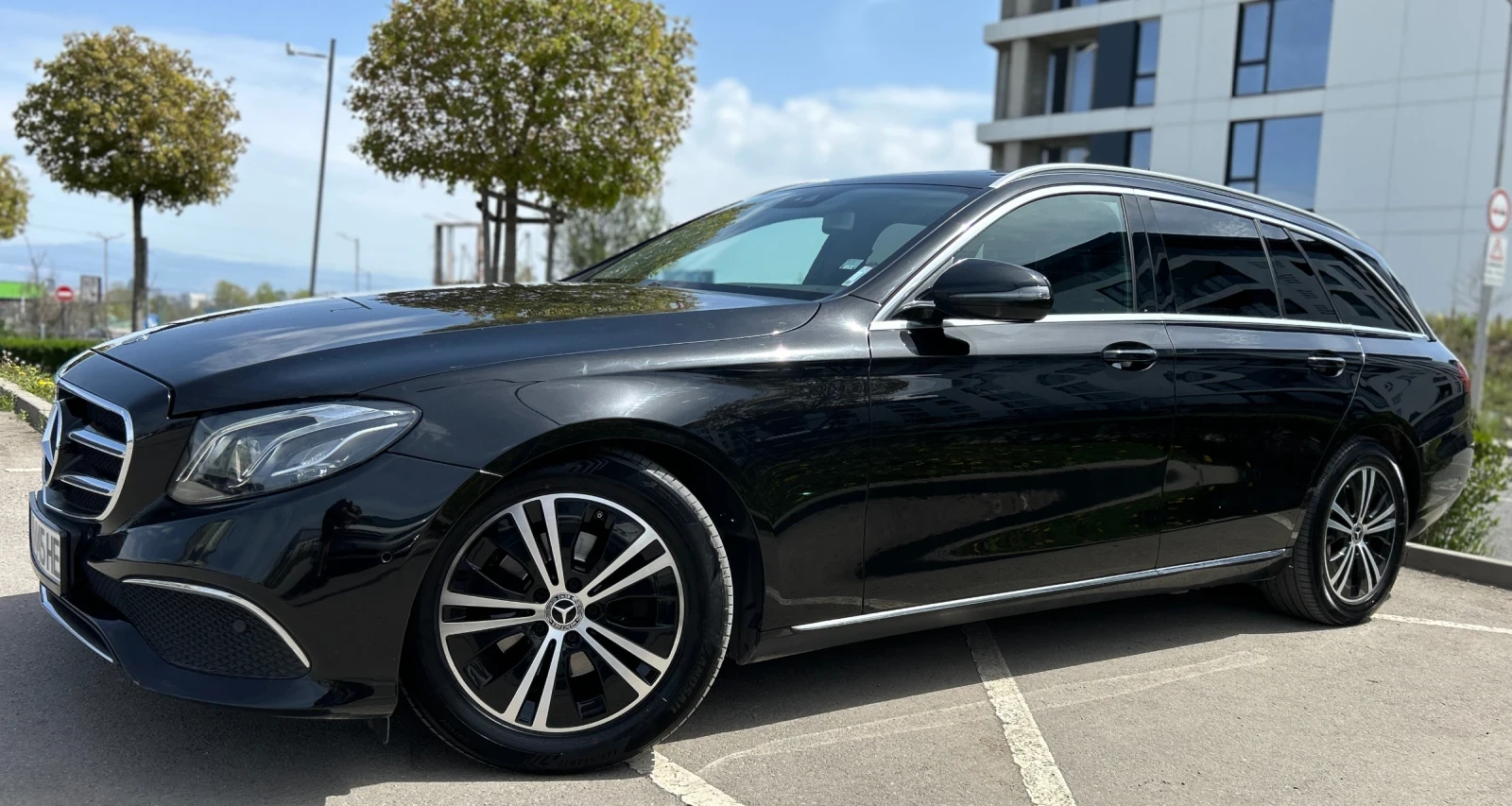 Mercedes-Benz E 220  - изображение 7