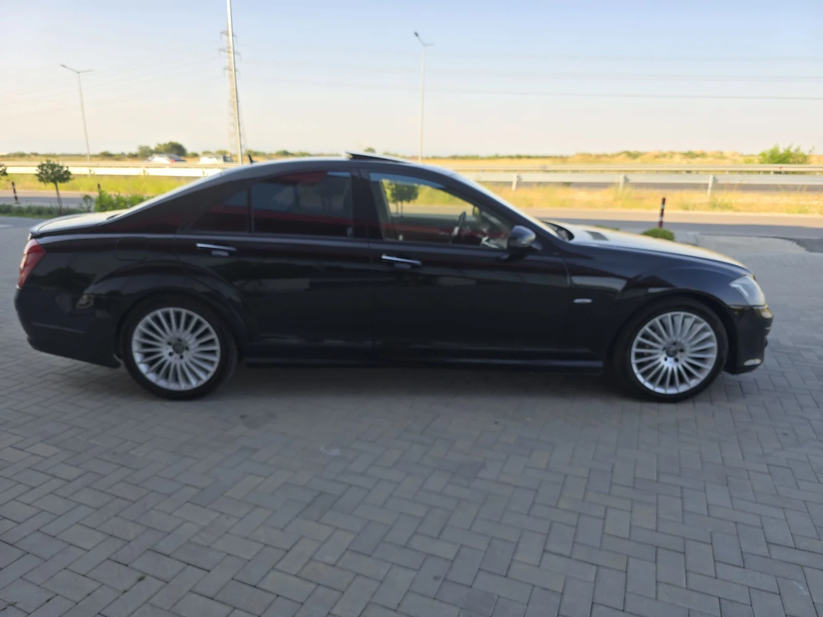 Mercedes-Benz S 500 BRABUS/ПОДГРЕВ/ОБДУХВАНЕ/МАСАЖИ/ВАКУМ/NIGHT-VISION - изображение 4
