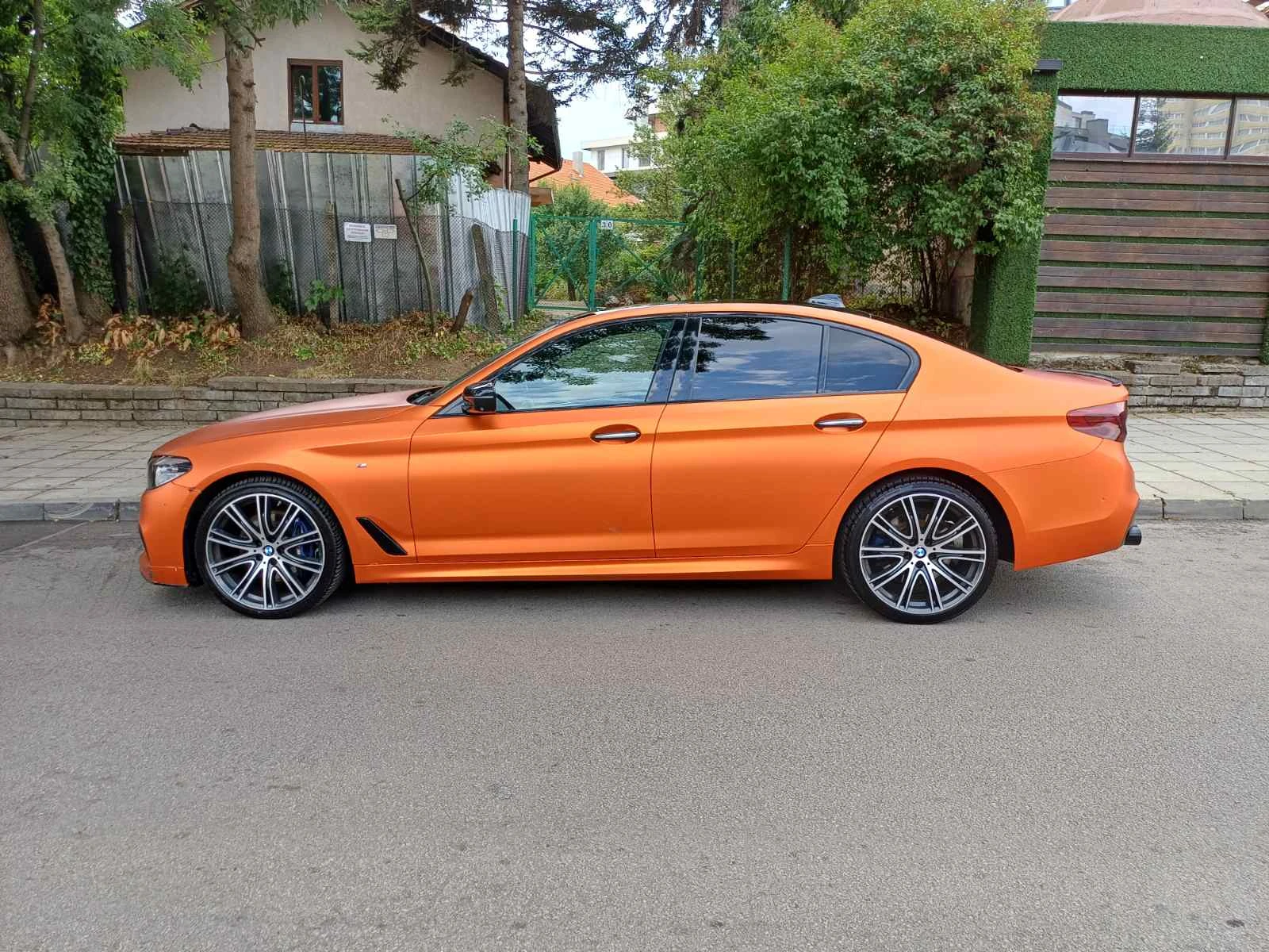BMW 530 i xDrive M Sport  - изображение 2