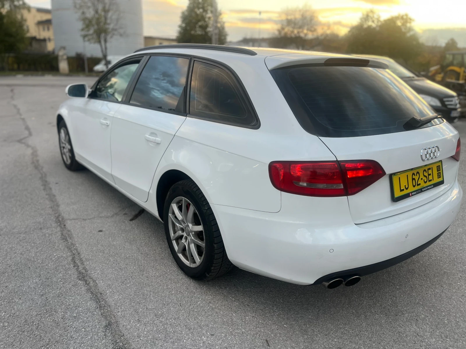 Audi A4 2.0TDI  - изображение 5