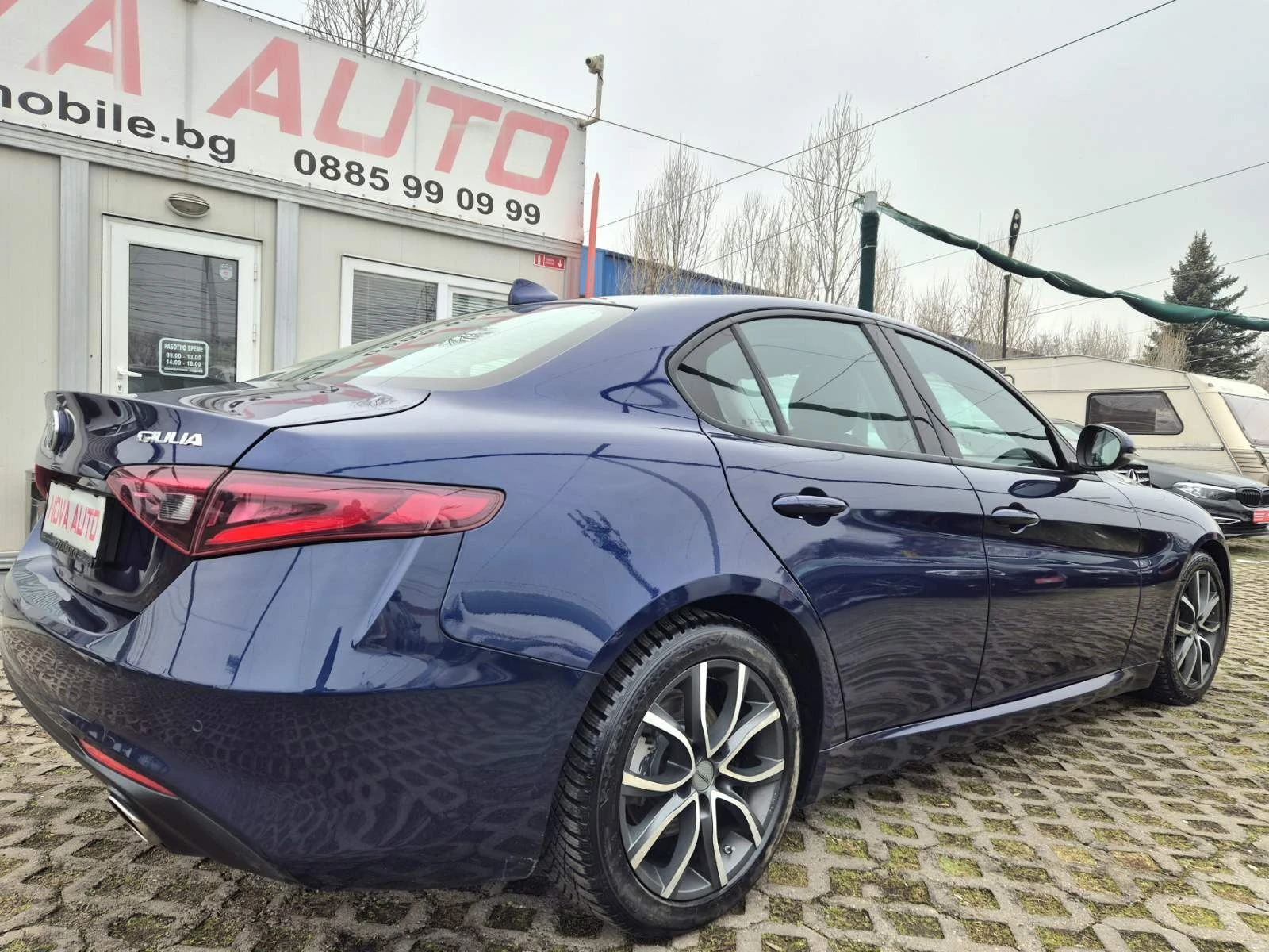 Alfa Romeo Giulia 2.2D-180кс-AUTOMATIC - изображение 4