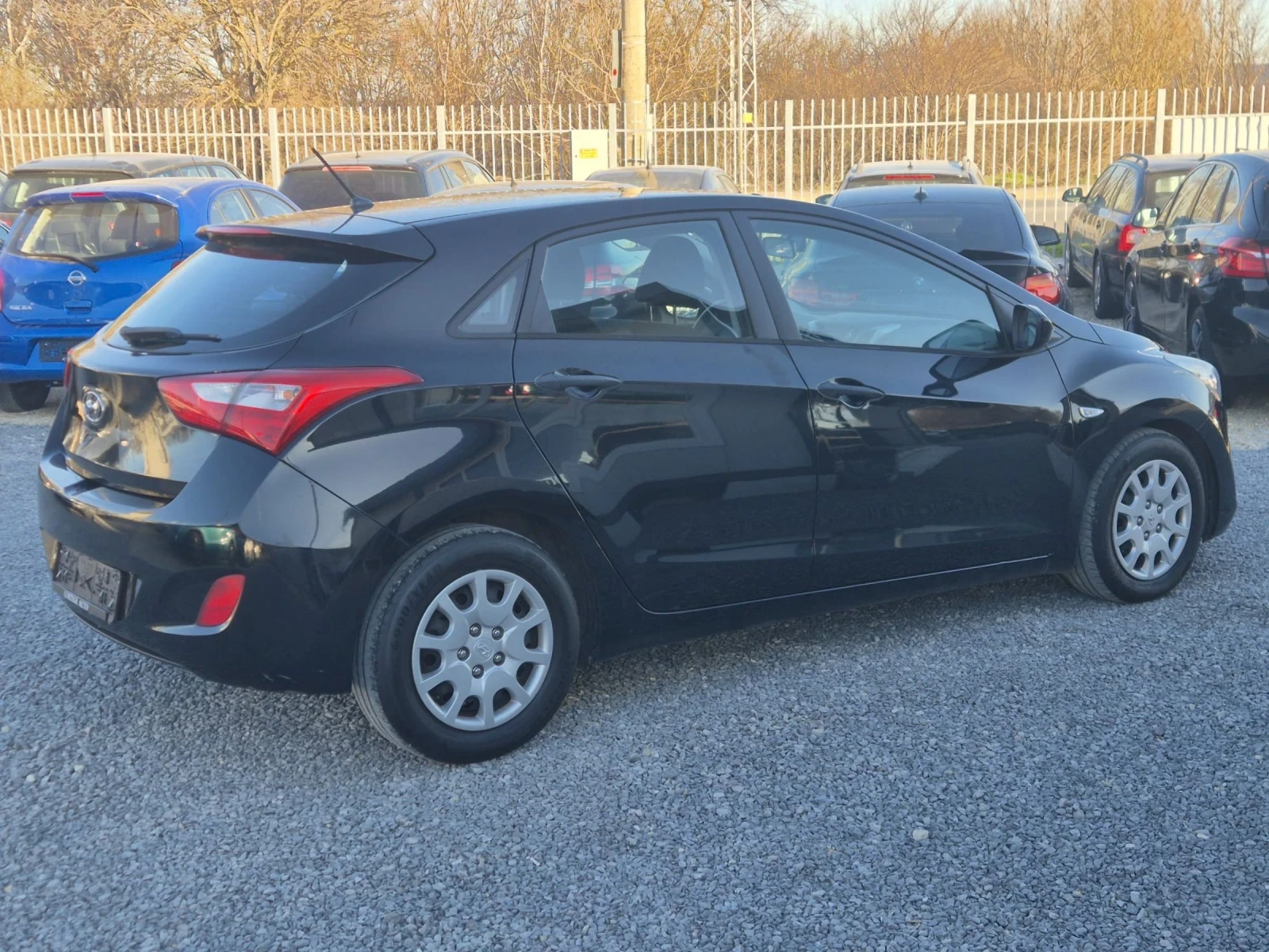 Hyundai I30 1.4 CRDI, снимка 6 - Автомобили и джипове - 53796740