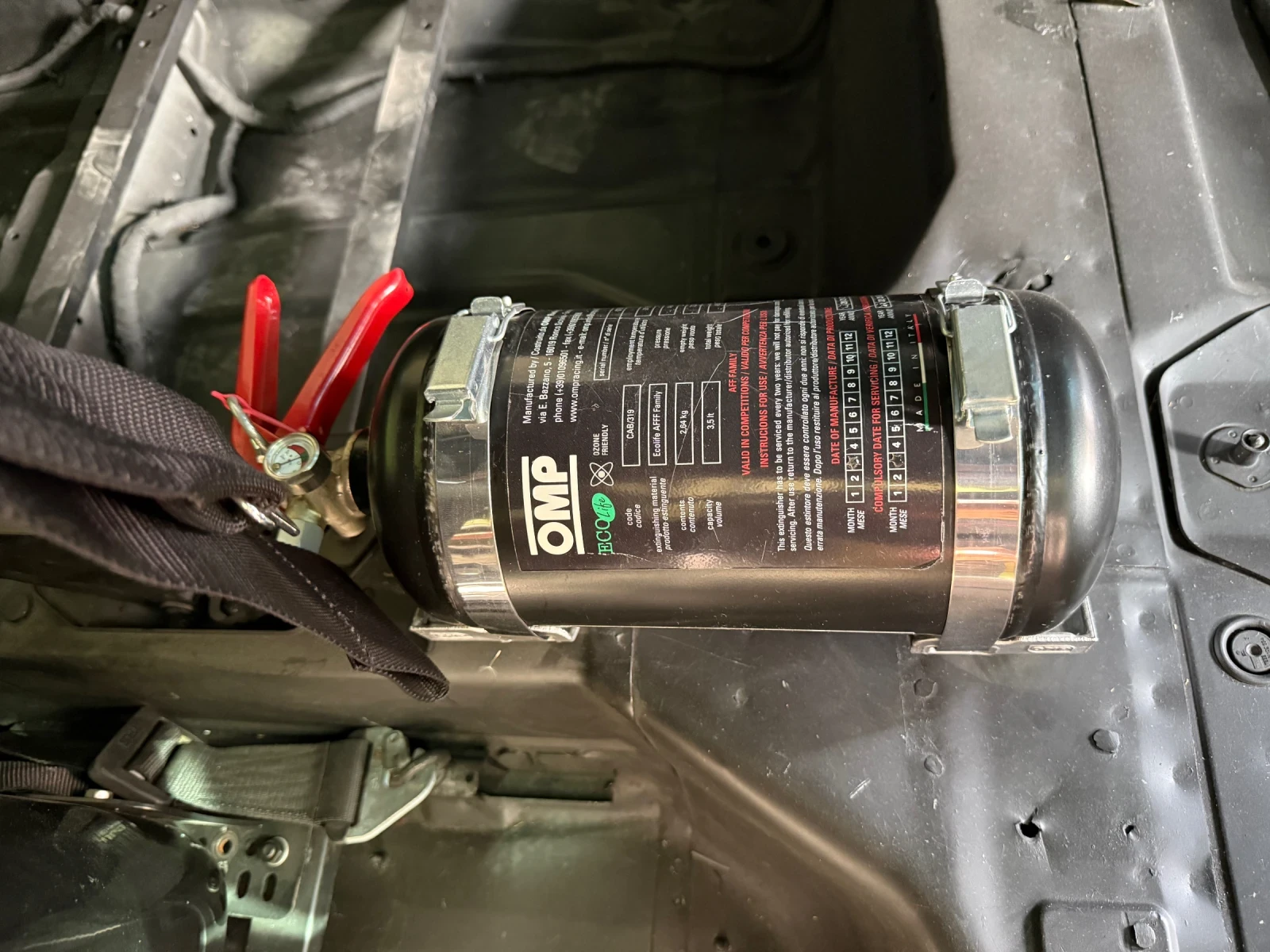 Audi A4 1.8T, снимка 12 - Автомобили и джипове - 54038186