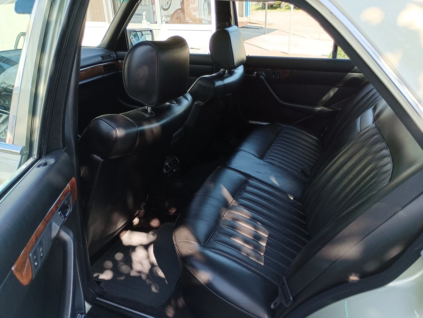 Mercedes-Benz 126 300 SE 188к.с., снимка 9 - Автомобили и джипове - 54142357