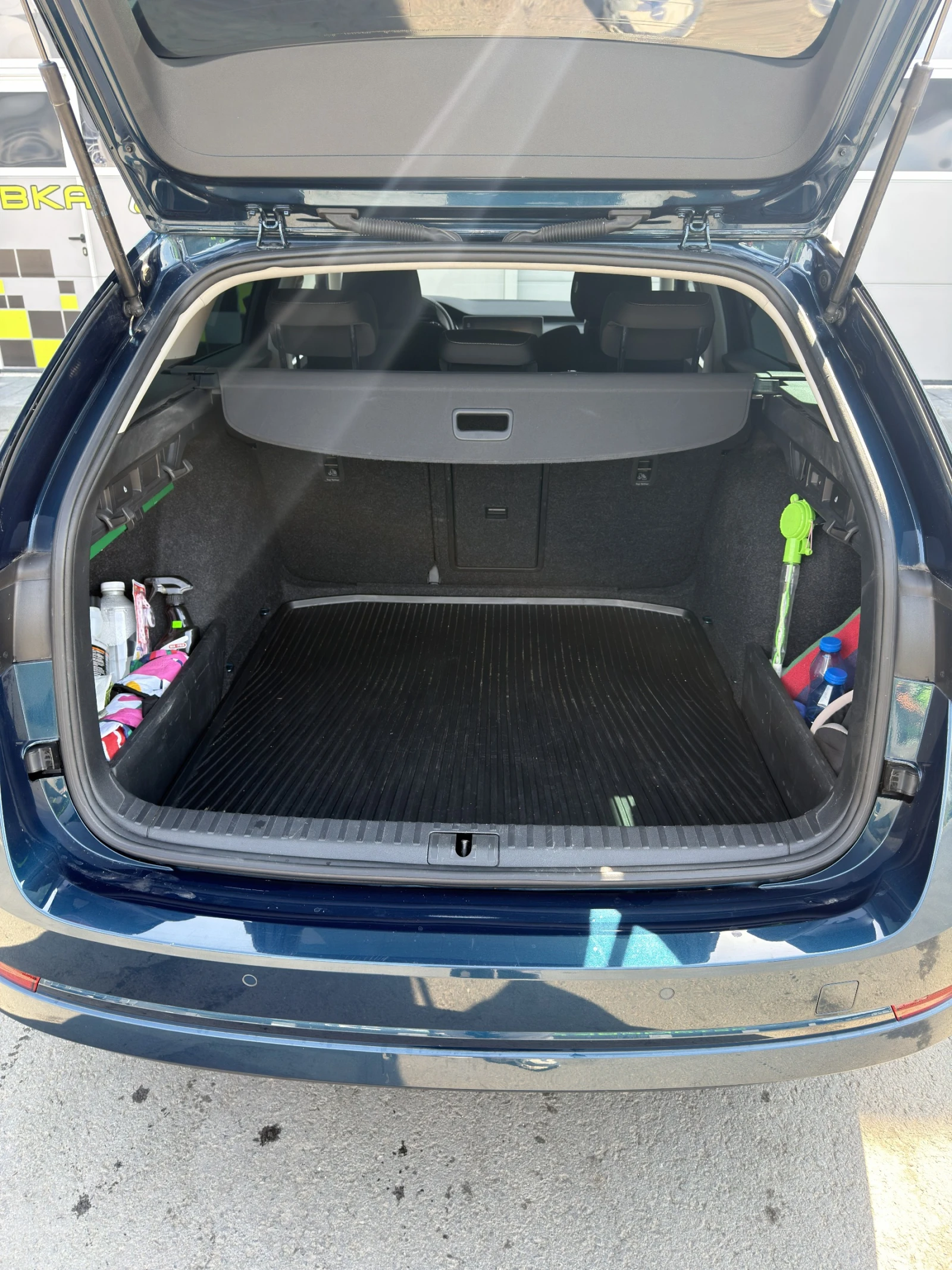 Skoda Octavia, снимка 16 - Автомобили и джипове - 54355295