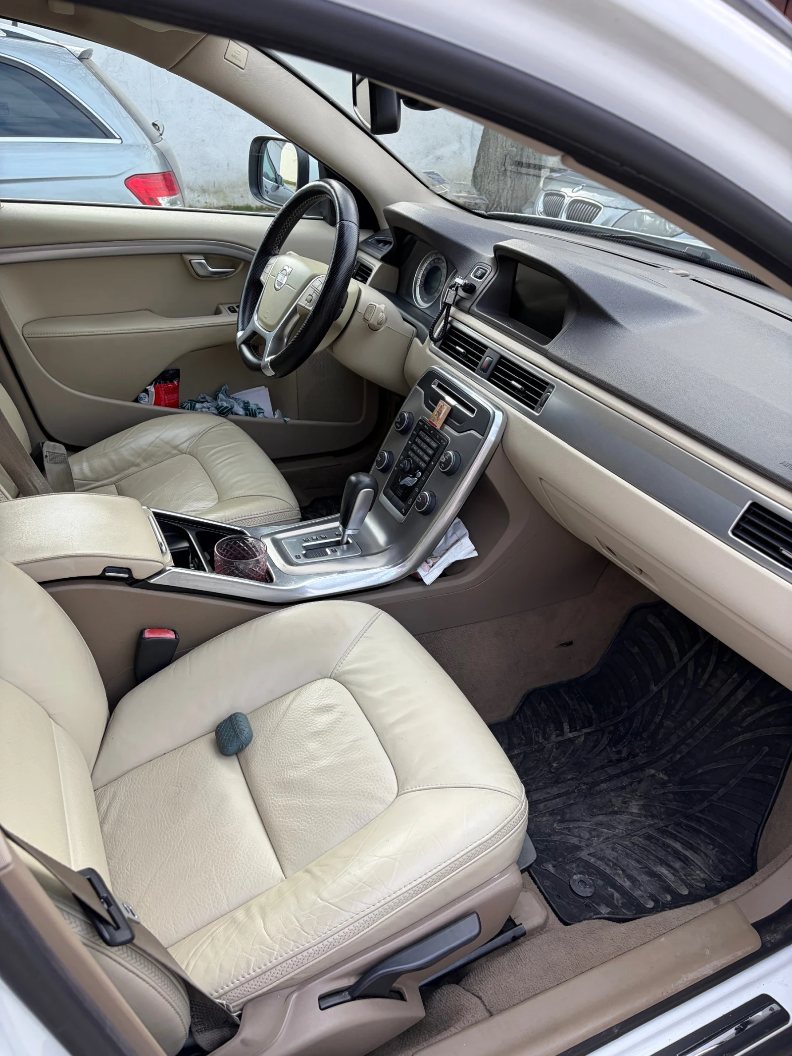 Volvo Xc70 2.4D , D5 , 215 ��. | Mobile.bg � ����������� 14