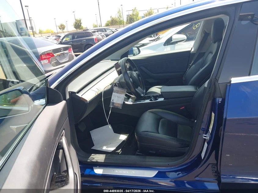Tesla Model 3 Long Range/Mid Range, снимка 5 - Автомобили и джипове - 54419113