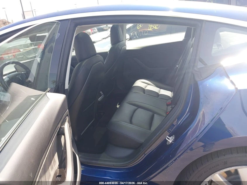 Tesla Model 3 Long Range/Mid Range, снимка 8 - Автомобили и джипове - 54419113