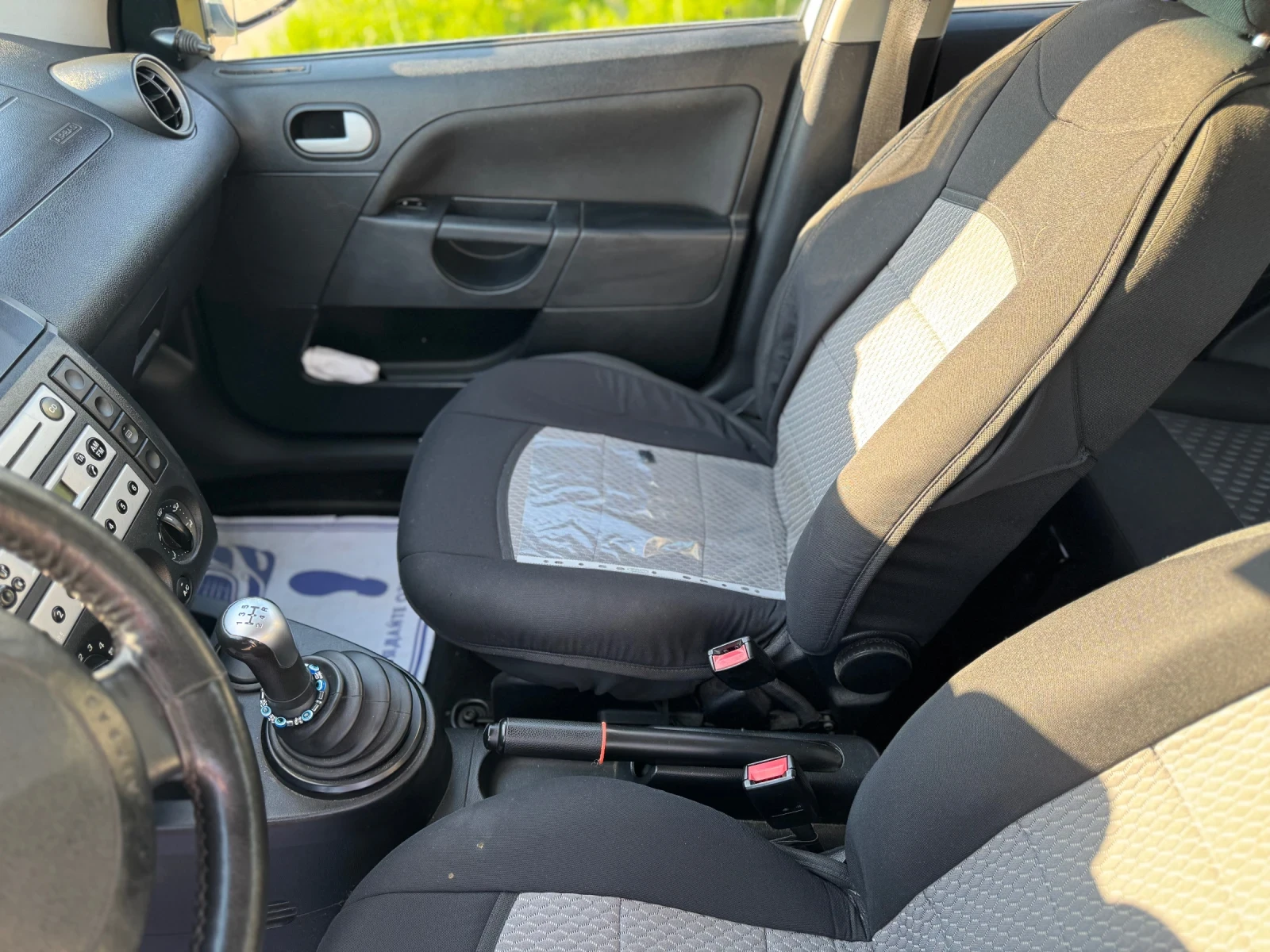 Ford Fiesta 1.4TDCI, снимка 9 - Автомобили и джипове - 54445084