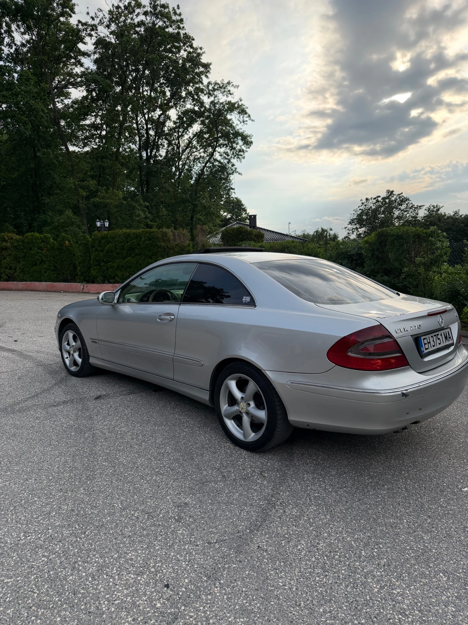 Mercedes-Benz CLK Cdi, снимка 6 - Автомобили и джипове - 54654871