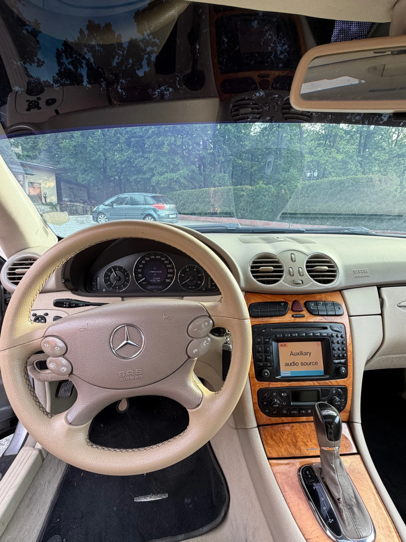 Mercedes-Benz CLK Cdi, снимка 10 - Автомобили и джипове - 54654871