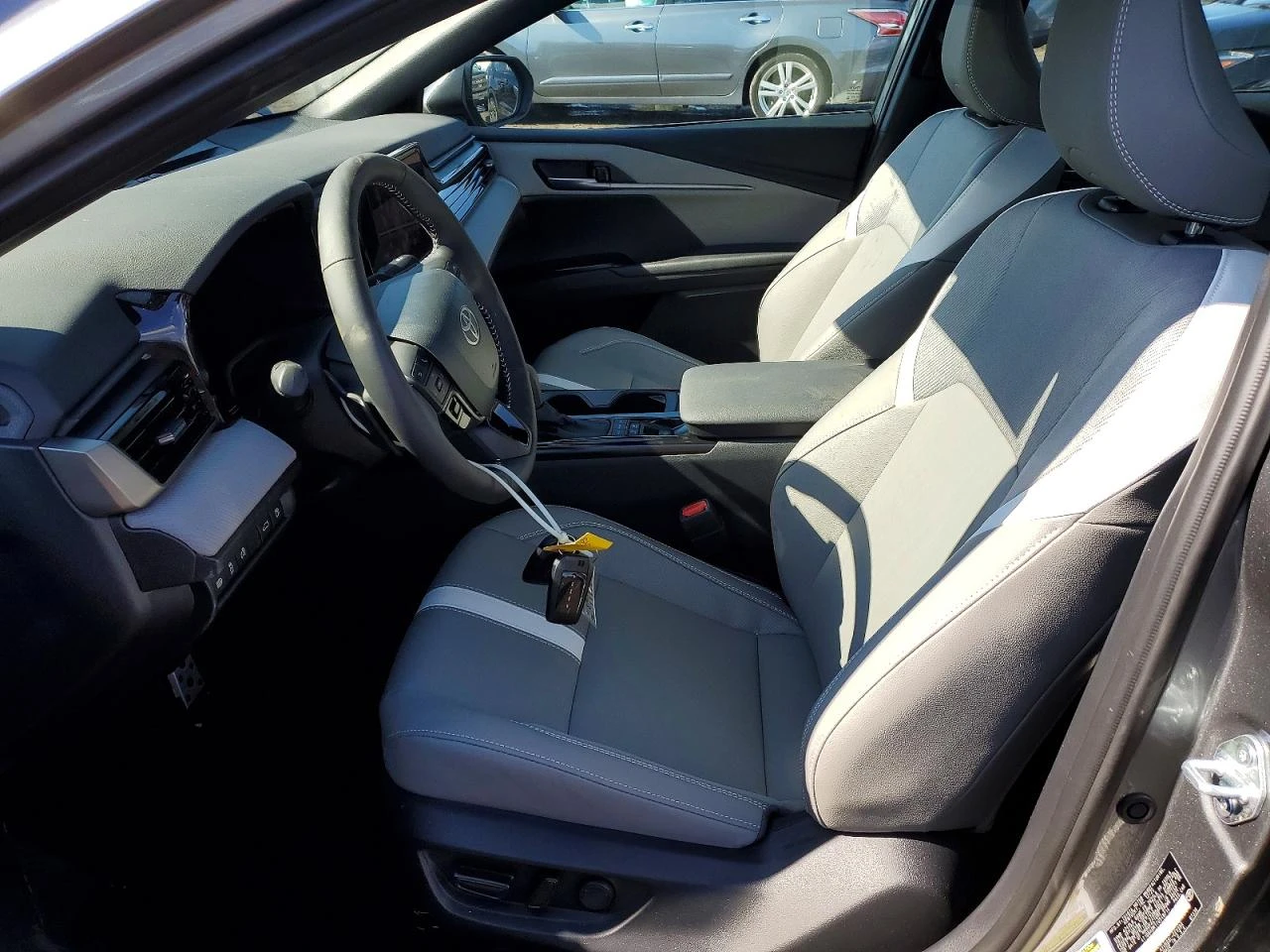 Toyota Camry 2.5l Se, снимка 7 - Автомобили и джипове - 54726129