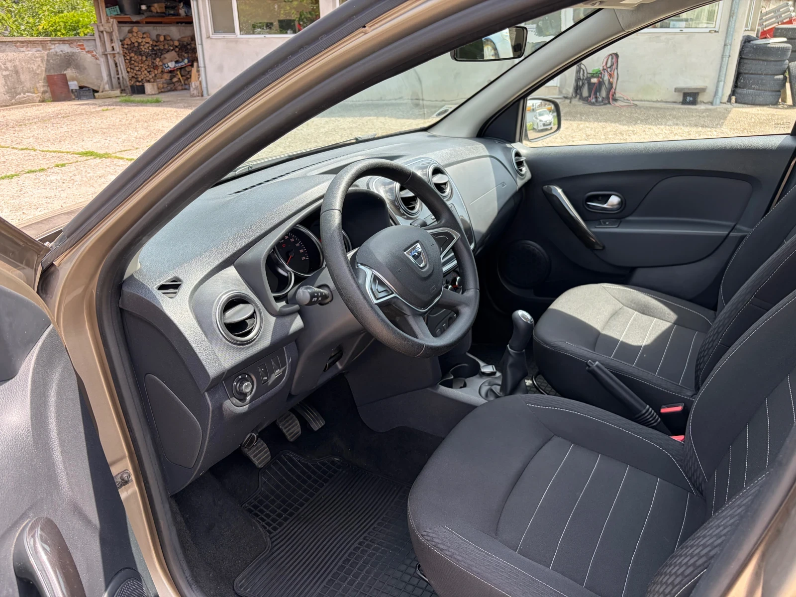 Dacia Sandero 1.0Tce 101hp 46000km! | Mobile.bg � ����������� 9