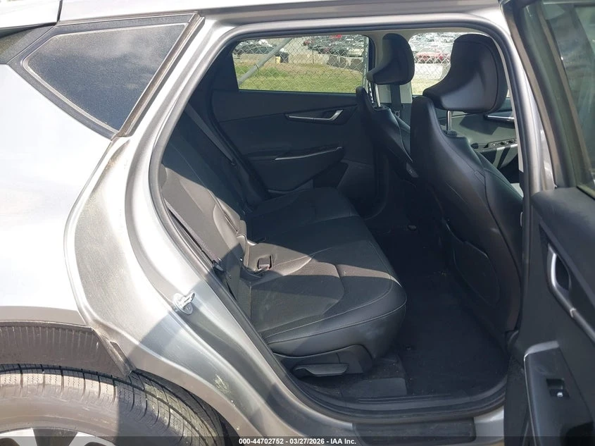 Kia EV6 Wind, снимка 8 - Автомобили и джипове - 55452438