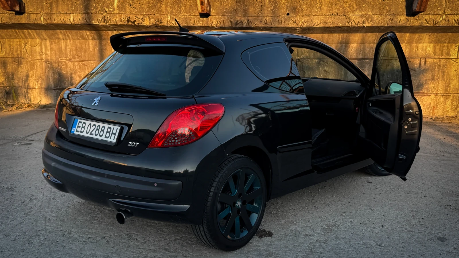 Peugeot 207, снимка 2 - Автомобили и джипове - 55566959