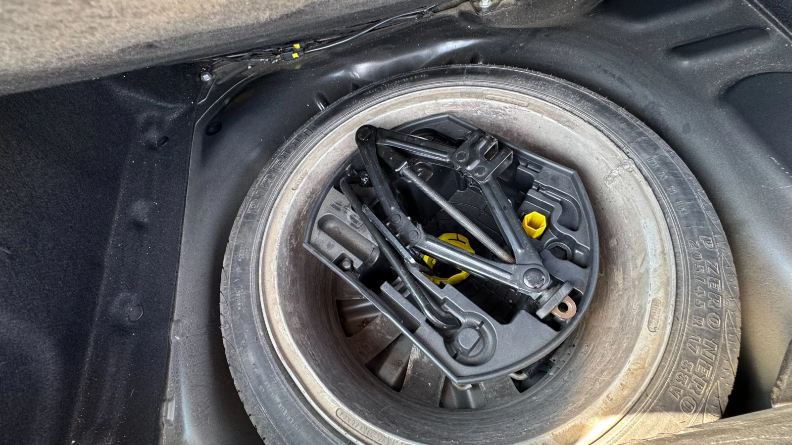Peugeot 207, снимка 13 - Автомобили и джипове - 55566959