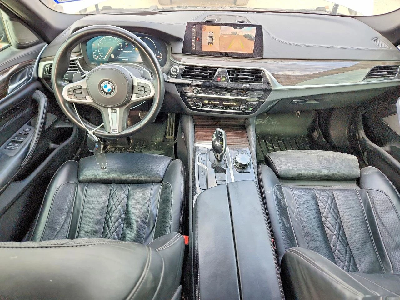 BMW 550 M550i* XDRIVE* ПОДГРЕВ* ОБДУХВАНЕ* 360* КАМЕРА* , снимка 7 - Автомобили и джипове - 55925532