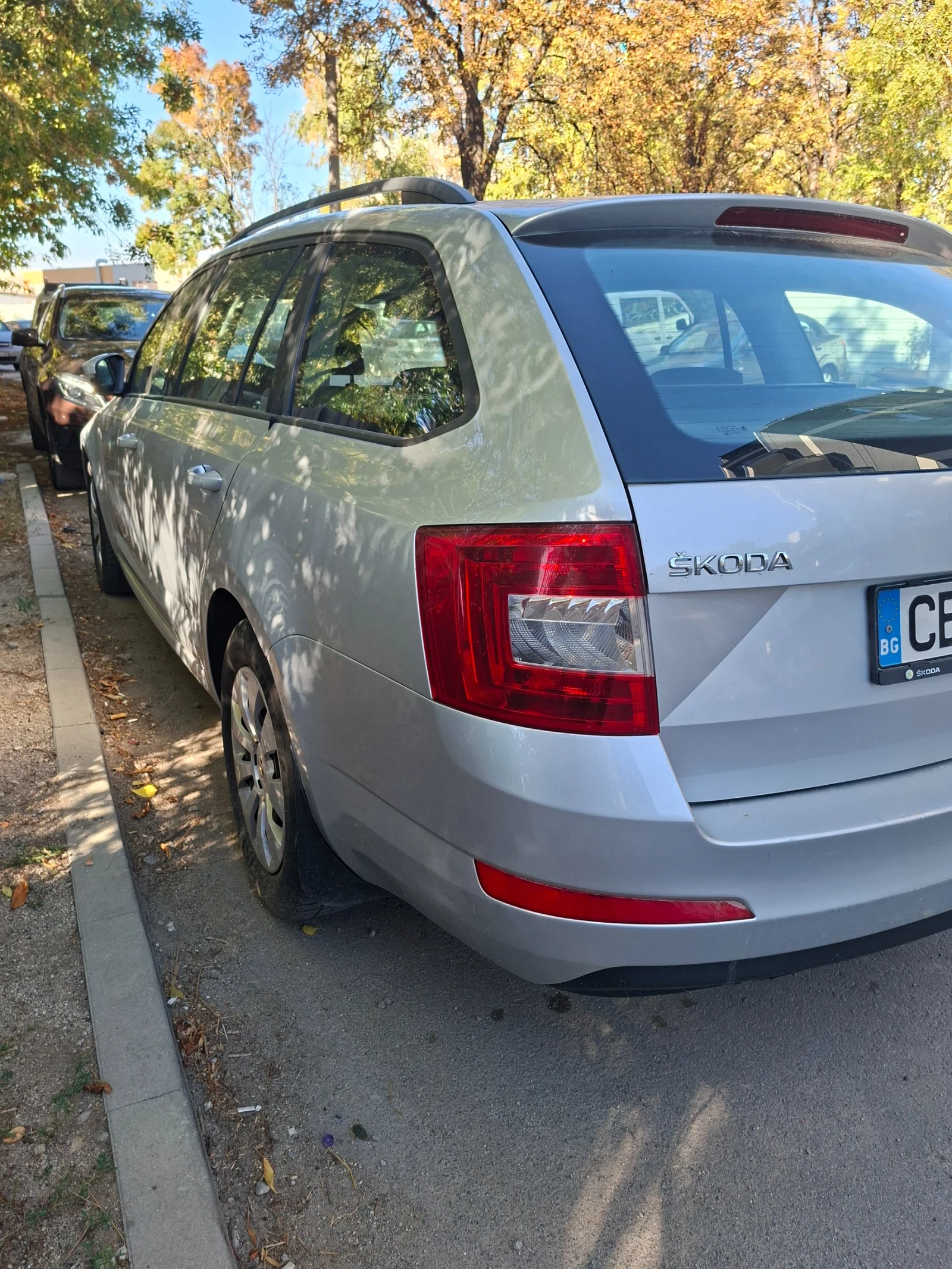 Skoda Octavia N1, снимка 11 - Автомобили и джипове - 55963130