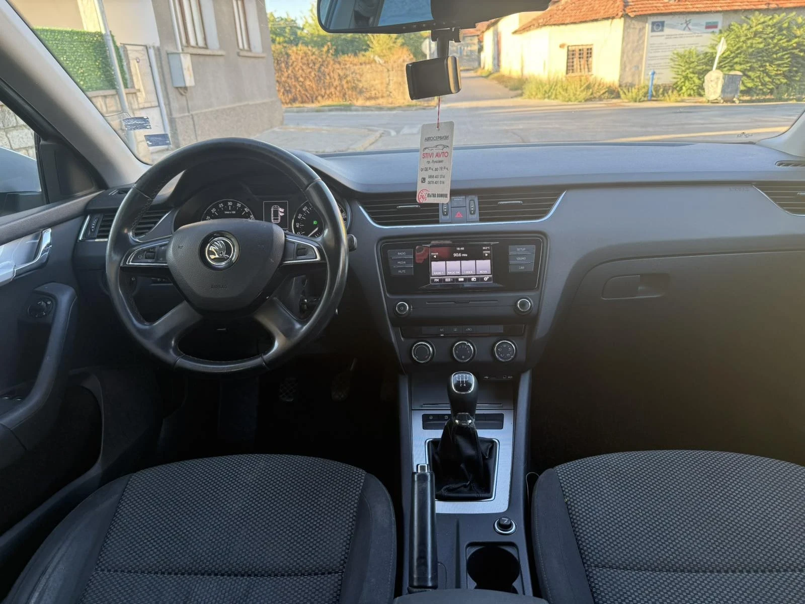 Skoda Octavia N1, снимка 13 - Автомобили и джипове - 55963130