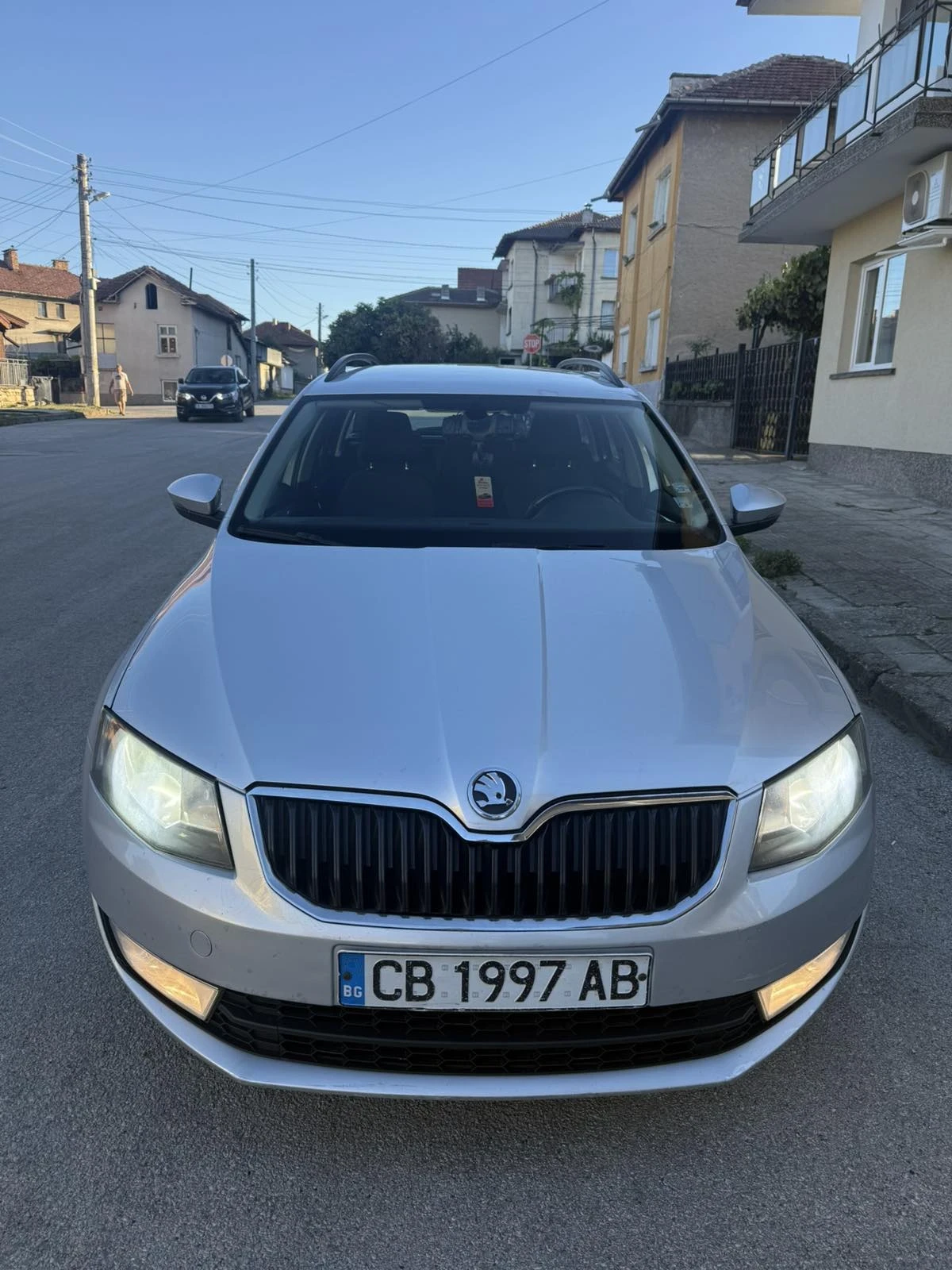 Skoda Octavia N1, снимка 2 - Автомобили и джипове - 55963130