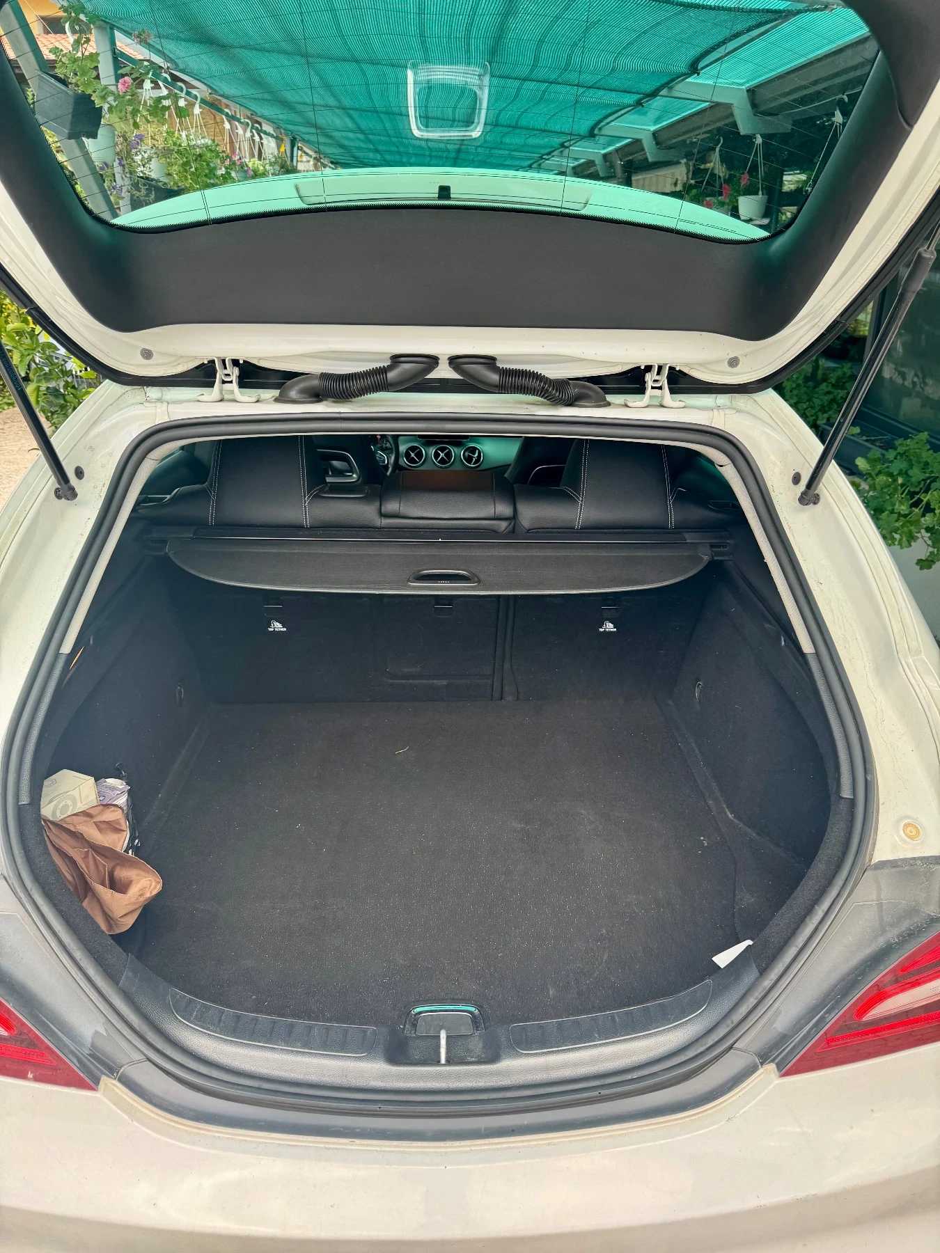 Mercedes-Benz CLA 200 Shooting brake, снимка 12 - Автомобили и джипове - 55969721