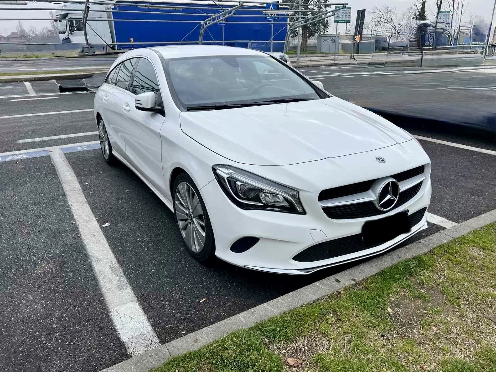 Mercedes-Benz CLA 200 Shooting brake