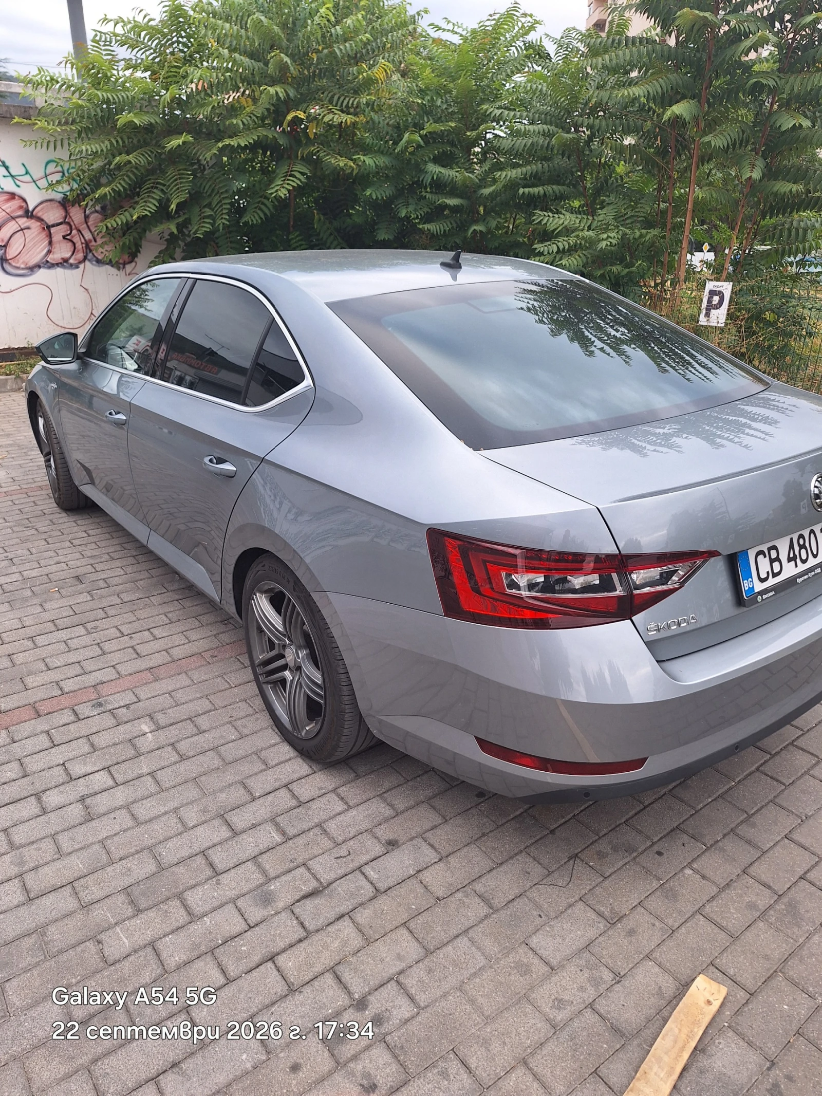 Skoda Superb, снимка 8 - Автомобили и джипове - 56183813