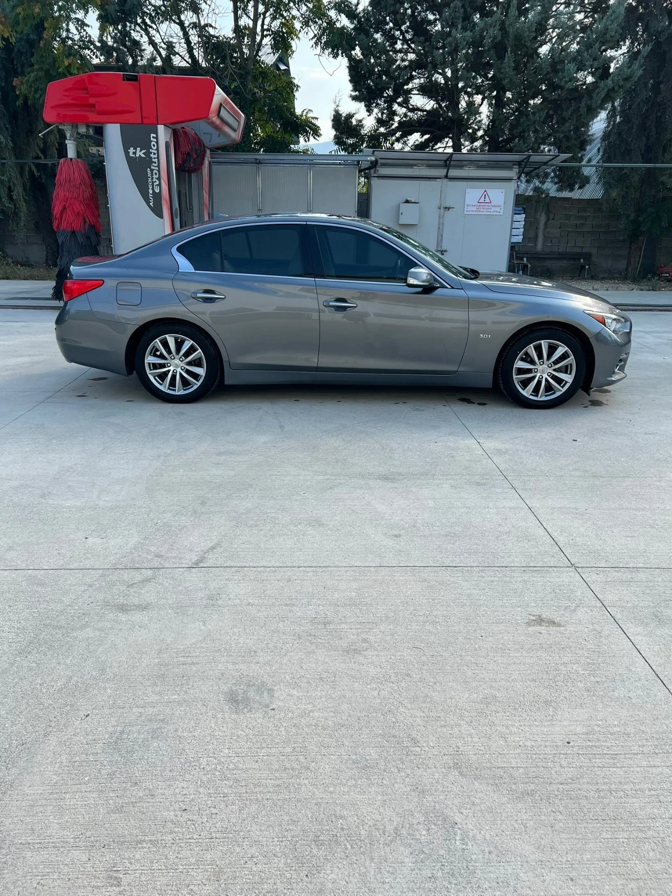 Infiniti Q50, снимка 4 - Автомобили и джипове - 56200942