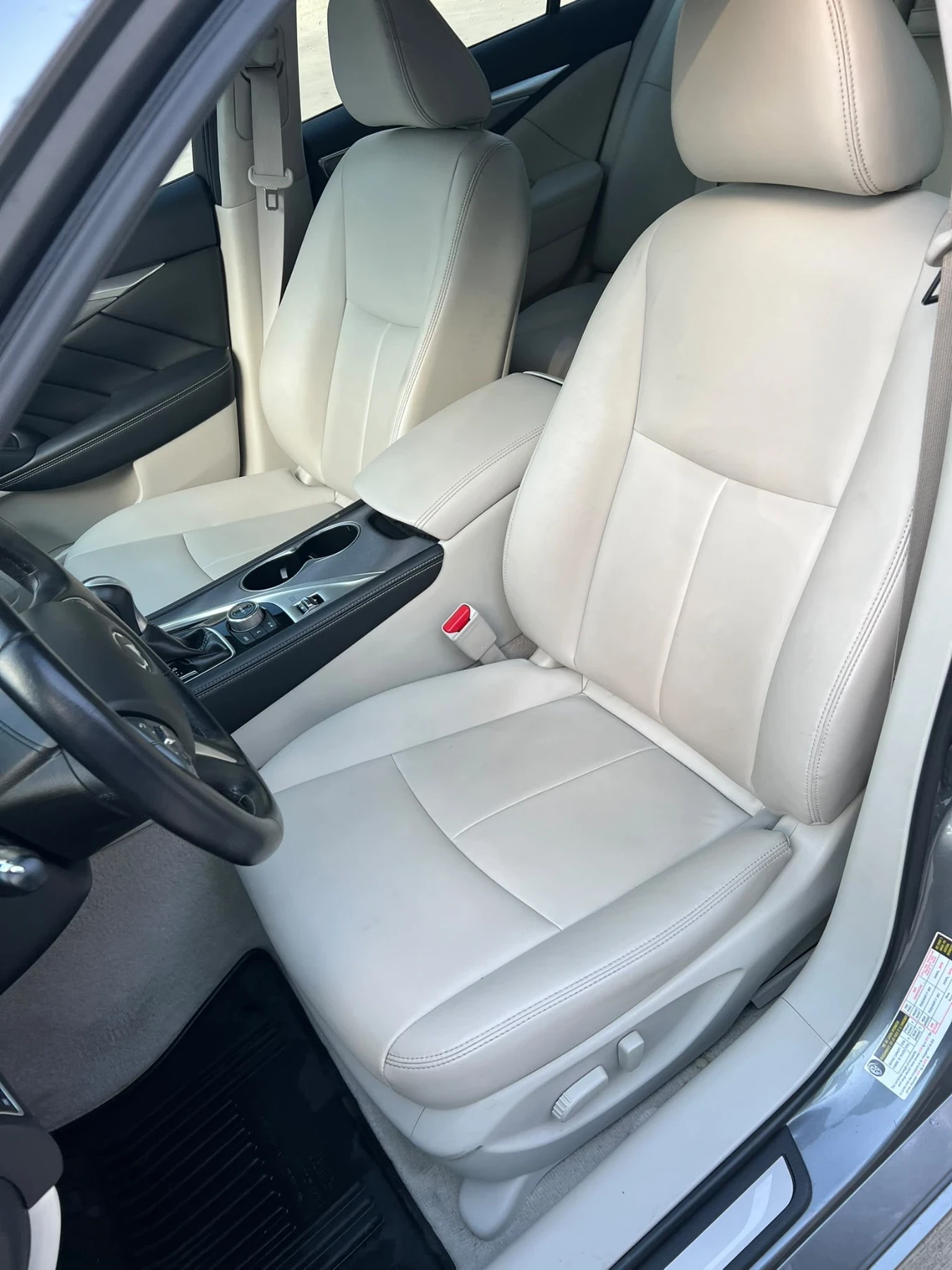 Infiniti Q50, снимка 10 - Автомобили и джипове - 56200942