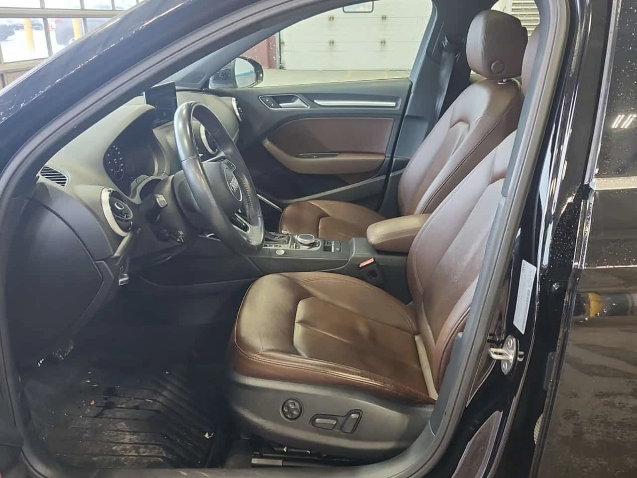 Audi A3 2.0 Tfsi Quattro Technik * CARFAX * ����������� | Mobile.bg � ����������� 3