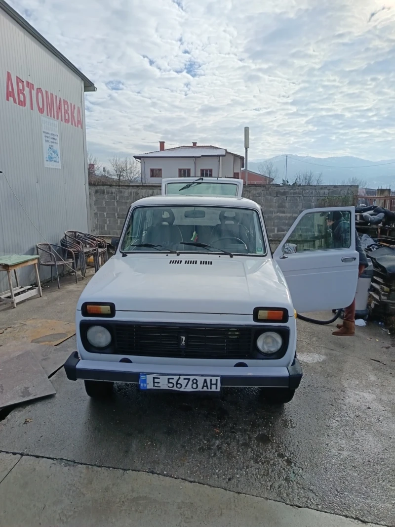 Lada Niva, снимка 4 - Автомобили и джипове - 48793991