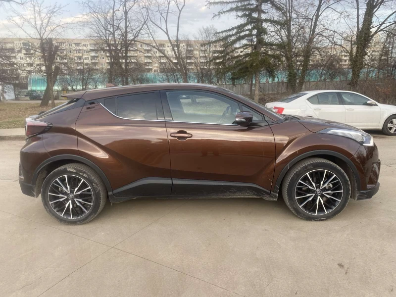 Toyota C-HR от TOYOTA БЪЛГАРИЯ, снимка 5 - Автомобили и джипове - 49069391