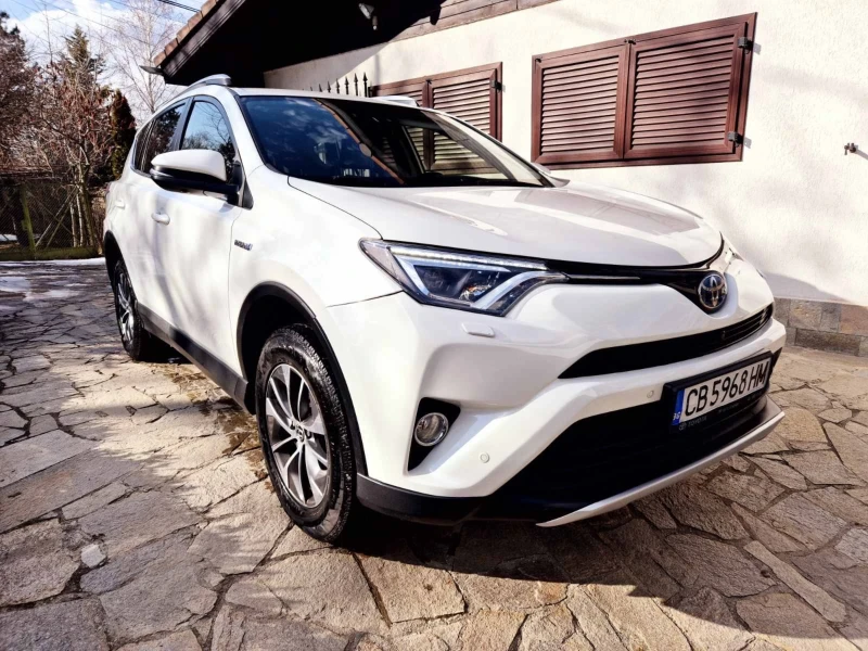 Toyota Rav4 2.5 Hybrid Luxury edition , снимка 1 - Автомобили и джипове - 49293035