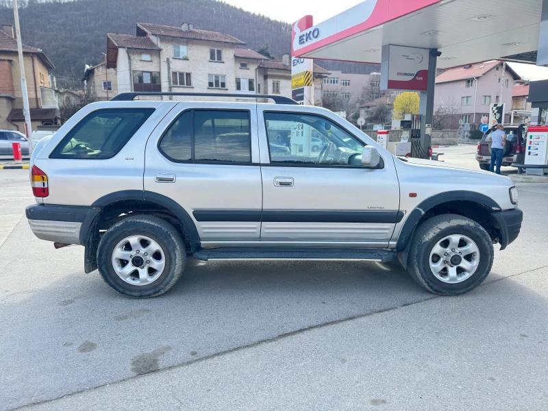 Opel Frontera 2.2 DTI, снимка 6 - Автомобили и джипове - 49520660