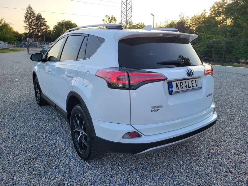 Toyota Rav4 2.0D4D  КОЖА/НАВИГАЦИЯ/КАМЕРА, снимка 3 - Автомобили и джипове - 50209496