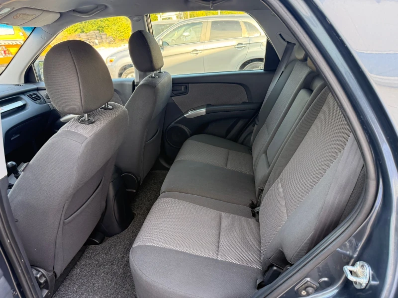 Kia Sportage 2.0i 140к * BRC* Nova* UNIKAT* , снимка 8 - Автомобили и джипове - 50829722