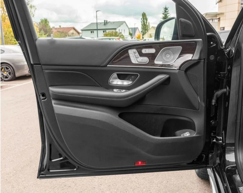 Mercedes-Benz GLE 350, снимка 12 - Автомобили и джипове - 52631166