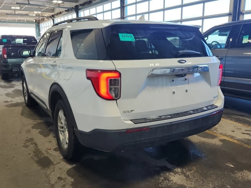 Ford Explorer * XLT * CARFAX * , снимка 4 - Автомобили и джипове - 53027410