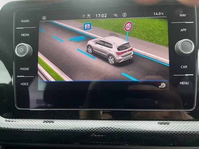VW T-Cross LIFE/95HP/CAM/NAVI/LED/DIGI/CPLAY/354g - изображение 7