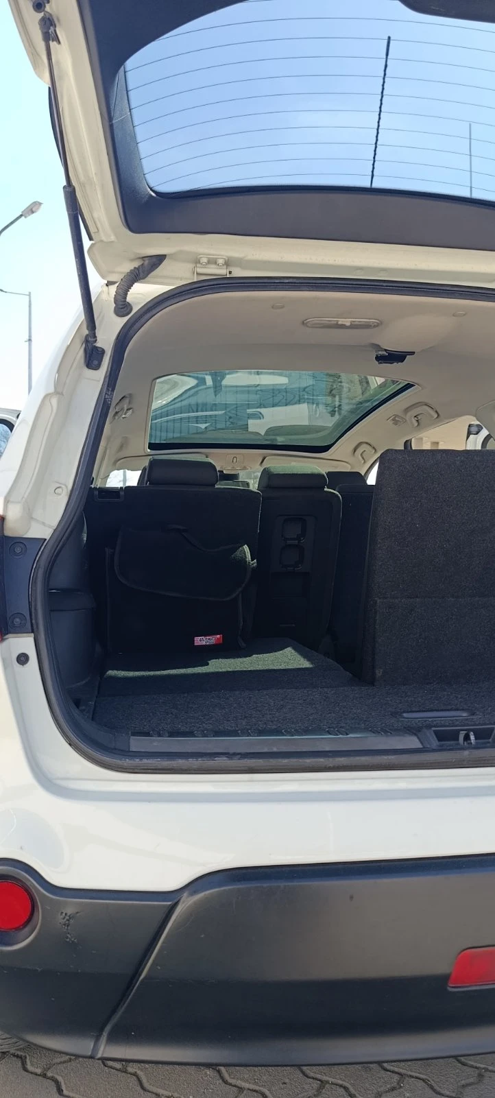 Nissan Qashqai + 2, снимка 8 - Автомобили и джипове - 53851315